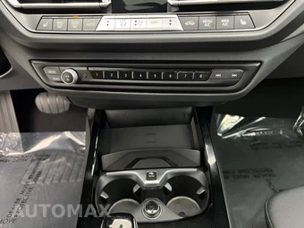 2024 BMW 2 Series Gran Coupe 228i xDrive Sedan - miniatura 23