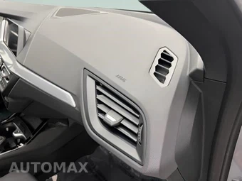 2024 BMW 2 Series Gran Coupe 228i xDrive Sedan - miniatura 36
