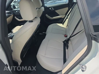 2024 BMW 2 Series Gran Coupe M235i xDrive Sedan - miniatura 13