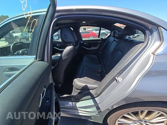 2024 BMW 3 Series Sedan 330i - miniatura 13