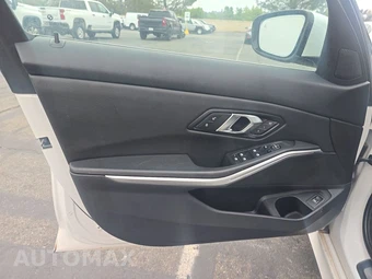 2024 BMW 3 Series Sedan 330i - miniatura 9