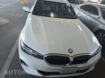 2024 BMW 3 Series Sedan 330i - miniatura 2