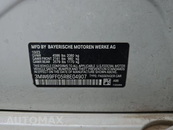 2024 BMW 3 Series Sedan 330i - miniatura 15