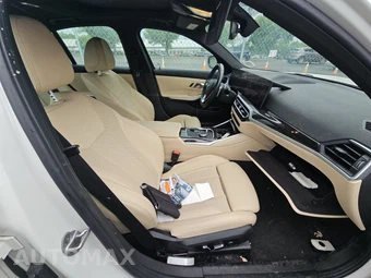 2024 BMW 3 Series Sedan 330i - miniatura 13