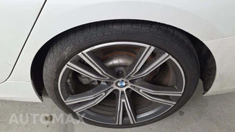 2024 BMW 3 Series Sedan 330i - miniatura 30