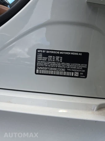2024 BMW 3 Series Sedan 330i - miniatura 14
