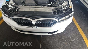 2024 BMW 3 Series Sedan 330i - miniatura 23