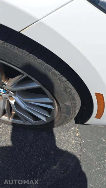 2024 BMW 3 Series Sedan 330i - miniatura 26
