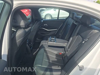 2024 BMW 3 Series Sedan 330i - miniatura 13