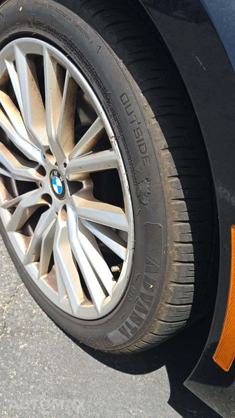 2024 BMW 3 Series Sedan 330i - miniatura 27