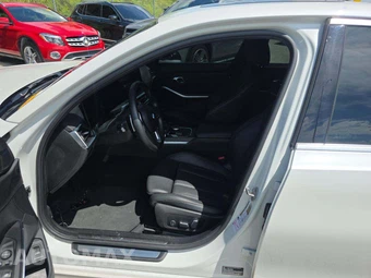 2024 BMW 3 Series Sedan 330i - miniatura 3