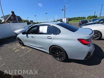 2024 BMW 3 Series Sedan 330i M SPORT LINE - miniatura 2