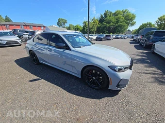 2024 BMW 3 Series Sedan 330i M SPORT LINE - miniatura 4