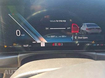 2024 BMW 3 Series Sedan 330i M SPORT LINE - miniatura 9
