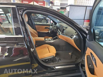 2024 BMW 3 Series Sedan 330i xDrive - miniatura 8