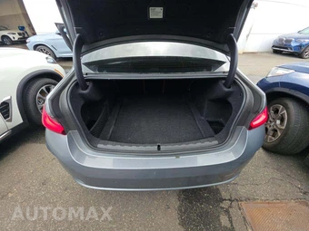 2024 BMW 3 Series Sedan 330i xDrive - miniatura 14