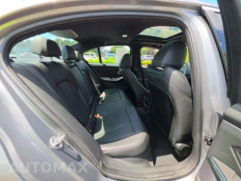 2024 BMW 3 Series Sedan 330i xDrive - miniatura 13
