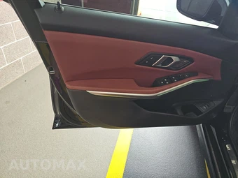 2024 BMW 3 Series Sedan 330i xDrive - miniatura 9