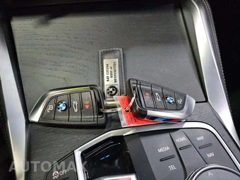 2024 BMW 4 Series Convertible M440i xDrive – miniatura 8