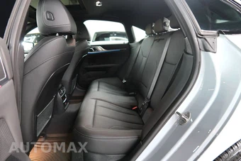 2024 BMW 4 Series Gran Coupe 430i xDrive Sedan M SPORT LINE - miniatura 47