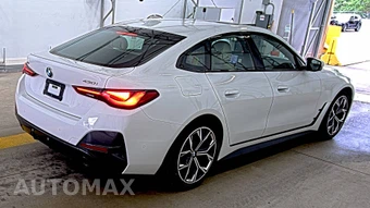 2024 BMW 4 Series Gran Coupe 430i xDrive Sedan M SPORT LINE - miniatura 4