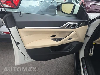 2024 BMW 4 Series Gran Coupe 430i xDrive Sedan M SPORT LINE - miniatura 9