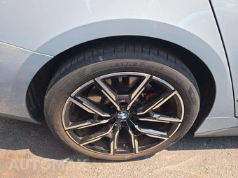2024 BMW 4 Series Gran Coupe 430i xDrive Sedan M SPORT LINE - miniatura 22