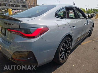 2024 BMW 4 Series Gran Coupe 430i xDrive Sedan M SPORT LINE - miniatura 3