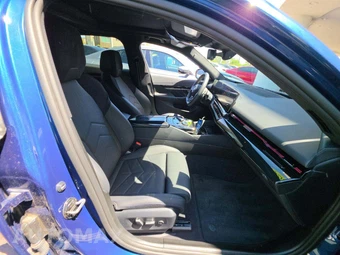2024 BMW 5 Series Sedan 530i M SPORT LINE - miniatura 18