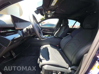 2024 BMW 5 Series Sedan 530i M SPORT LINE - miniatura 6