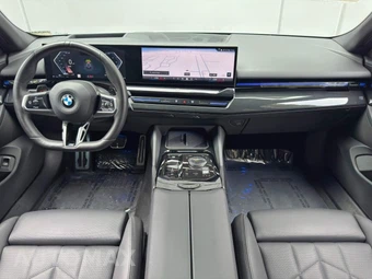 2024 BMW 5 Series Sedan 530i M SPORT LINE - miniatura 11