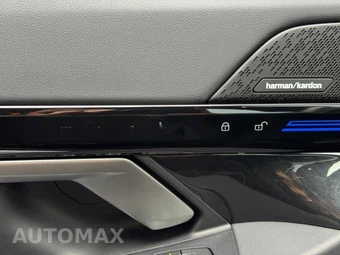 2024 BMW 5 Series Sedan 530i M SPORT LINE - miniatura 16