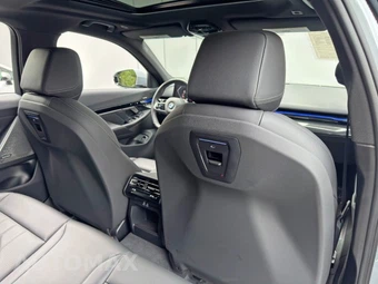 2024 BMW 5 Series Sedan 530i M SPORT LINE - miniatura 39
