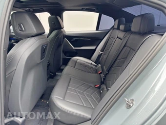2024 BMW 5 Series Sedan 530i M SPORT LINE - miniatura 44