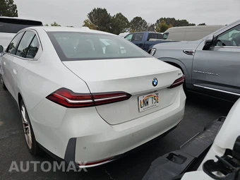 2024 BMW 5 Series Sedan 530i - miniatura 5