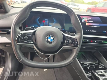 2024 BMW 5 Series Sedan 530i - miniatura 10