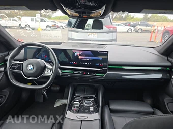 2024 BMW 5 Series Sedan 530i - miniatura 11