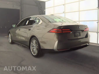 2024 BMW 5 Series Sedan 530i - miniatura 8