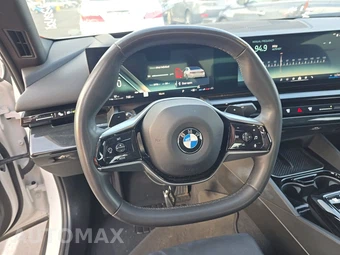 2024 BMW 5 Series Sedan 530i - miniatura 10