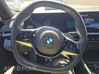 2024 BMW 5 Series Sedan 530i - miniatura 10