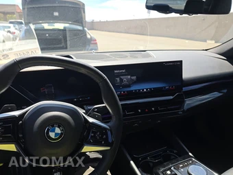 2024 BMW 5 Series Sedan 530i - miniatura 11