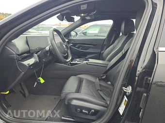2024 BMW 5 Series Sedan 530i - miniatura 7