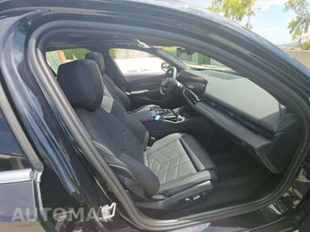 2024 BMW 5 Series Sedan 530i - miniatura 14