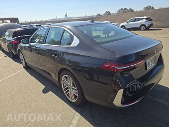 2024 BMW 5 Series Sedan 530i - miniatura 6
