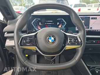 2024 BMW 5 Series Sedan 530i - miniatura 10