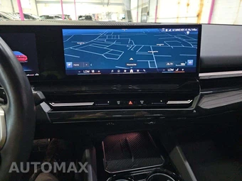 2024 BMW 5 Series Sedan 530i xDrive M SPORT LINE - miniatura 10
