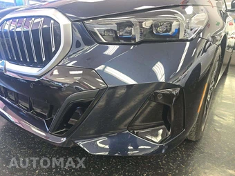2024 BMW 5 Series Sedan 530i xDrive M SPORT LINE - miniatura 21
