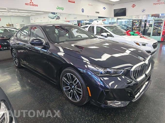 2024 BMW 5 Series Sedan 530i xDrive M SPORT LINE - miniatura 4