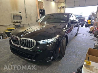 2024 BMW 5 Series Sedan 530i xDrive M SPORT LINE