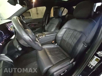 2024 BMW 5 Series Sedan 530i xDrive M SPORT LINE - miniatura 6